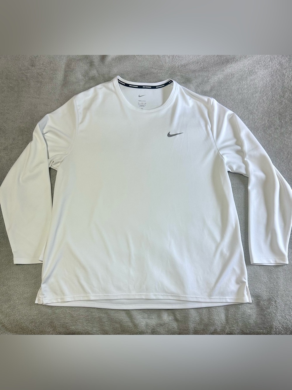 Nike Men’s Long-Sleeve Crew Tee - White with Gray Swoosh XL